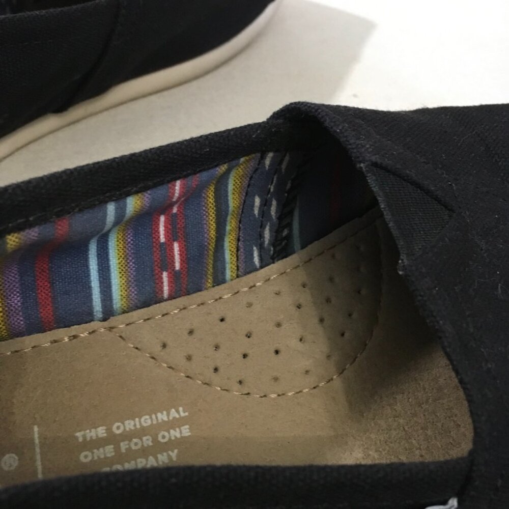 TOMS Classic Black Canvas Slip-On Shoe - Picture 6 of 8